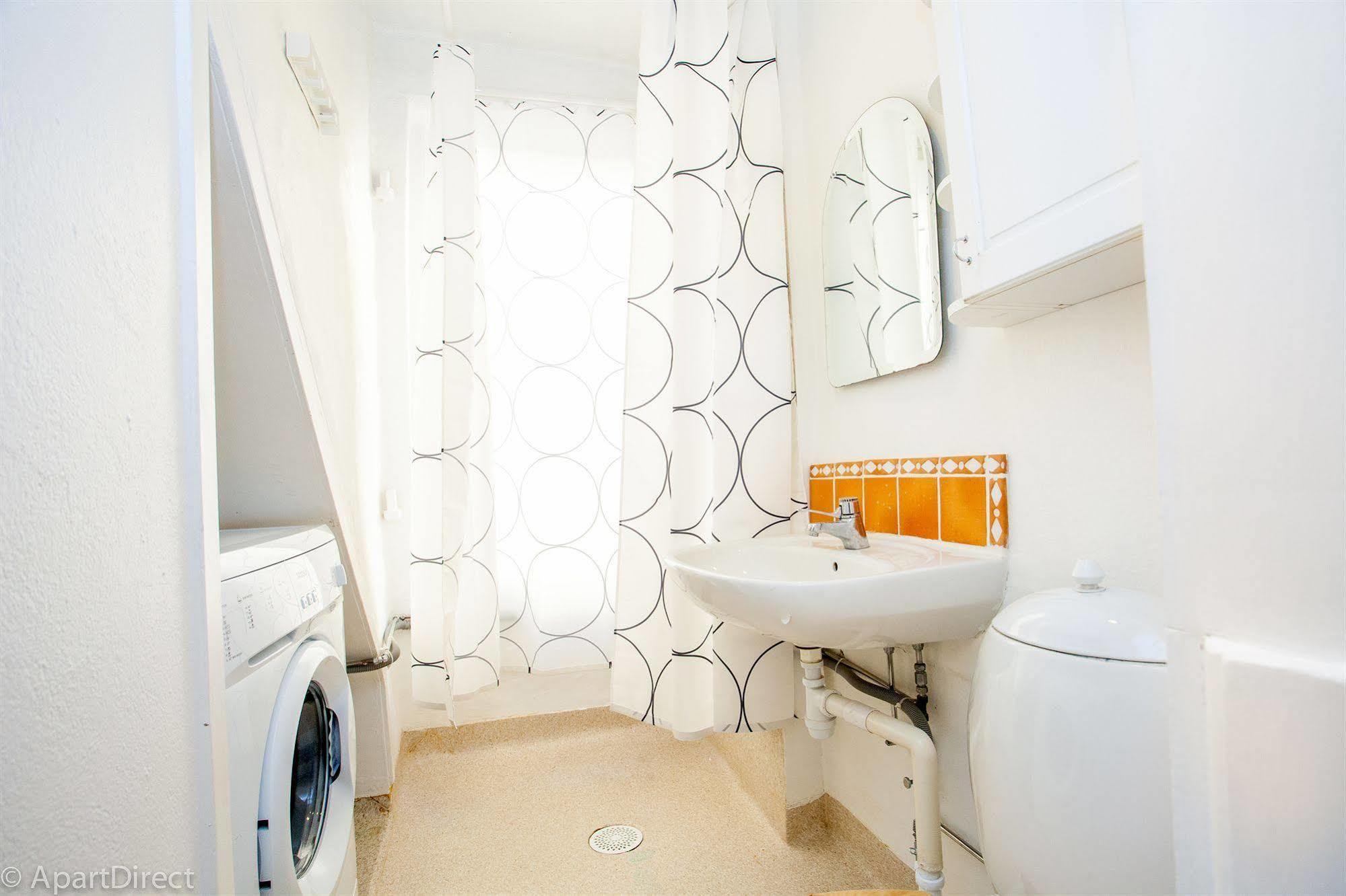 Apartdirect Gamla Stan Стокхолм Екстериор снимка